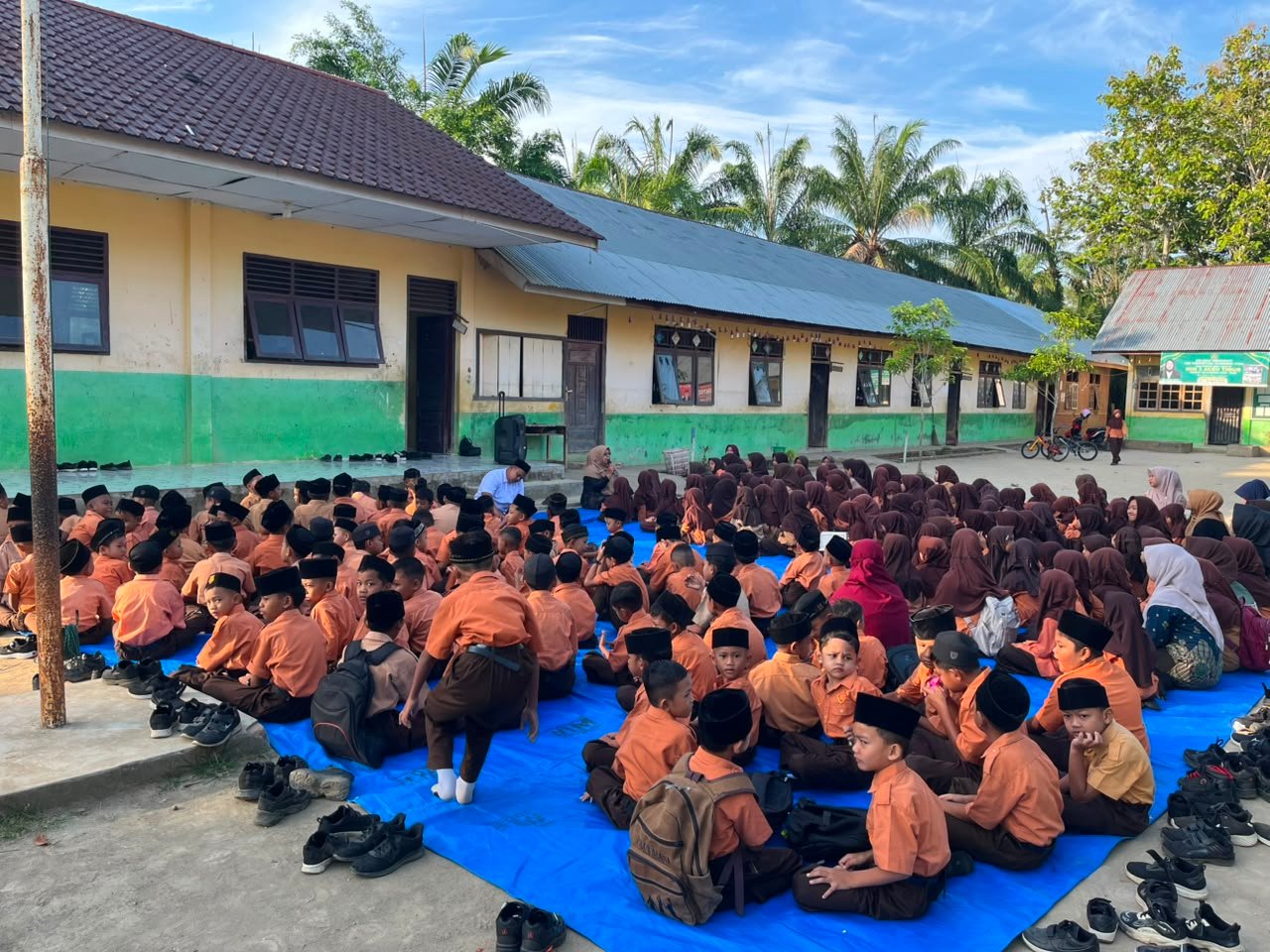 Kegiatan Membaca Yasin Setiap Hari Jum'at